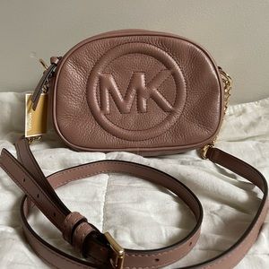 Michael Kors NWT Dark Fawn Crossbody